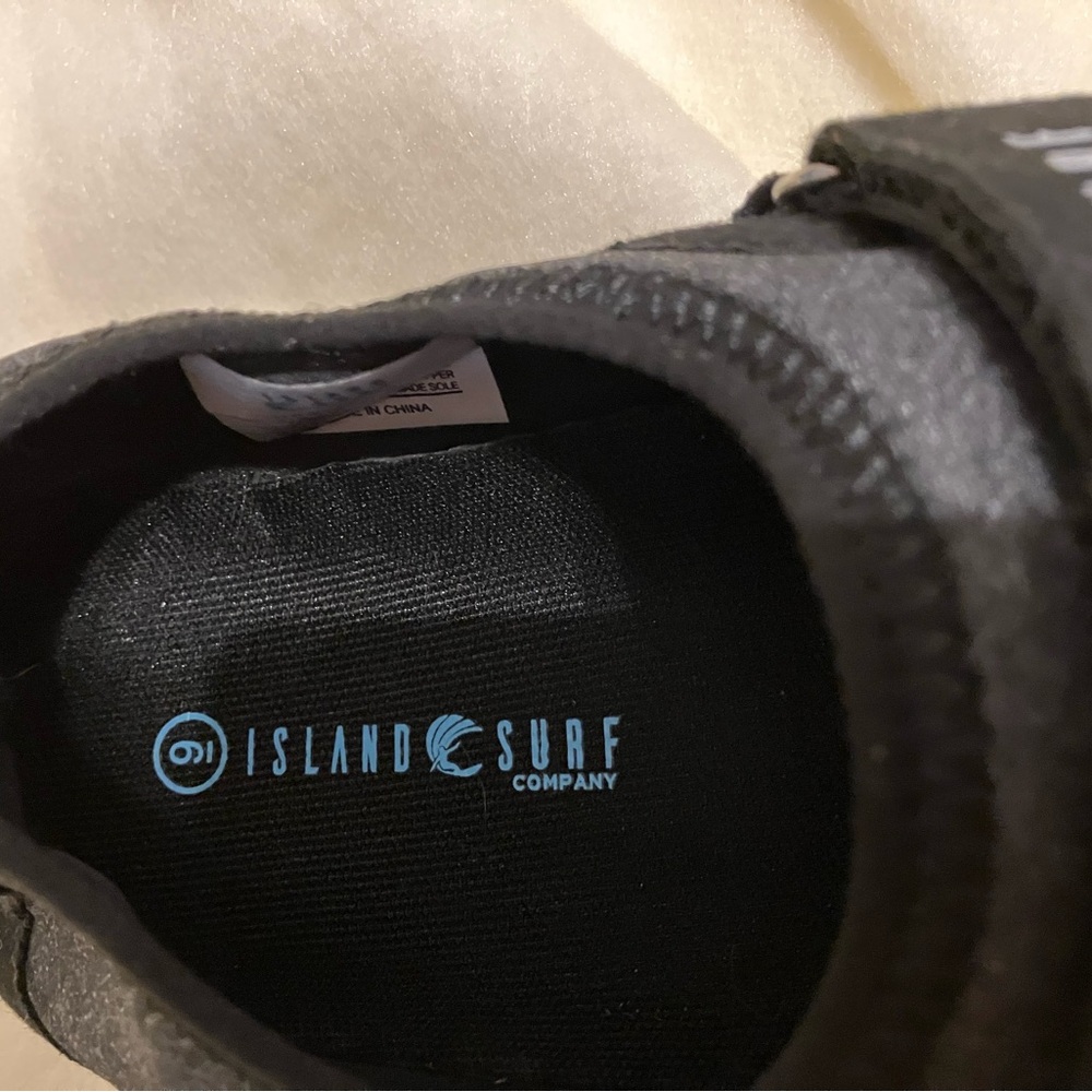 Unisex Water Shoes - Picture 9 of 12